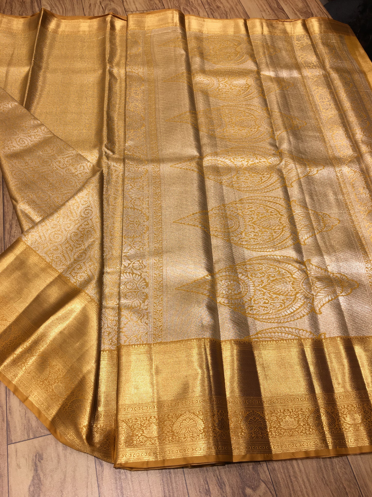 Semi Kanchipuram tissue