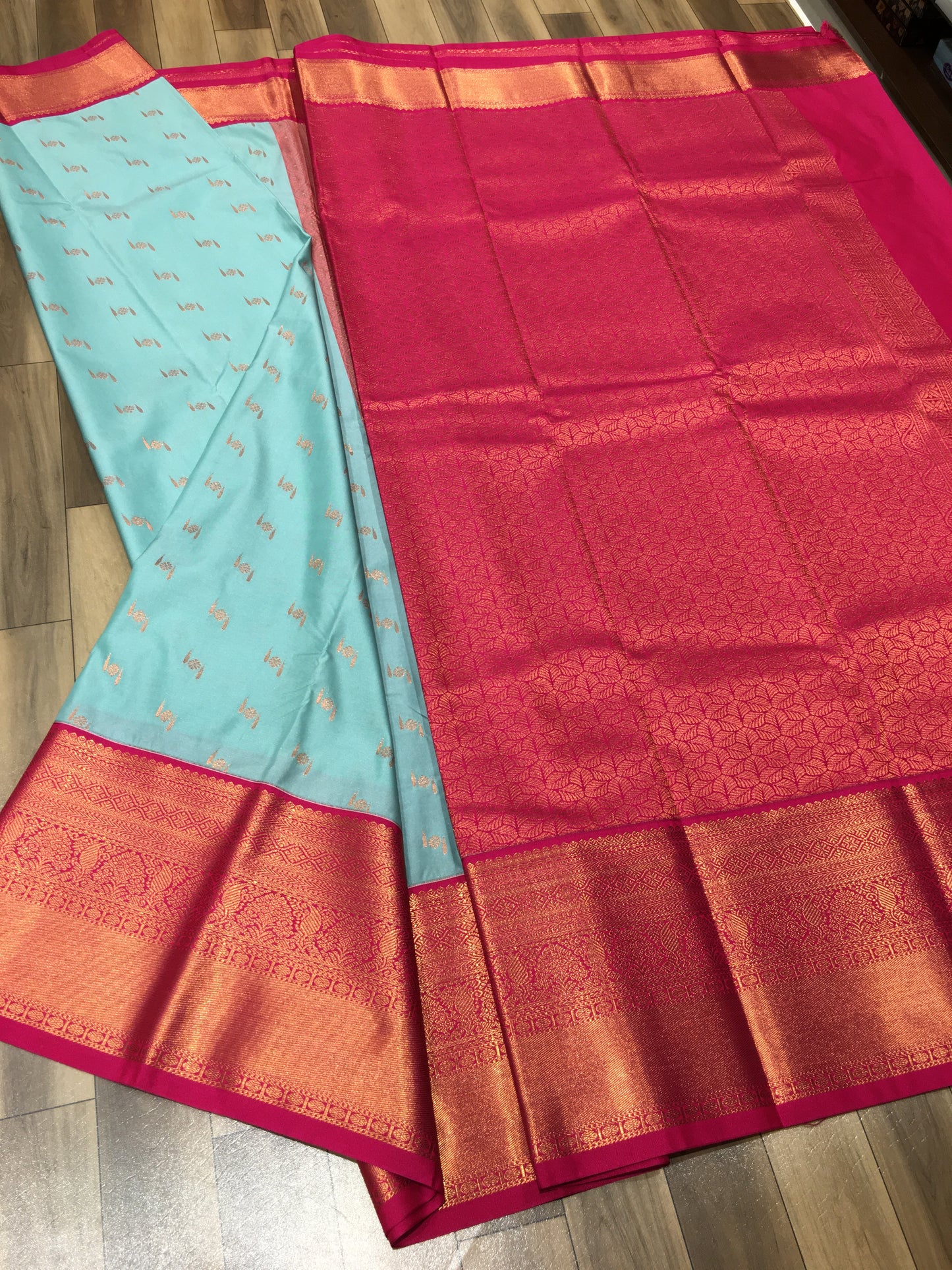 Semi Kanchipuram silk