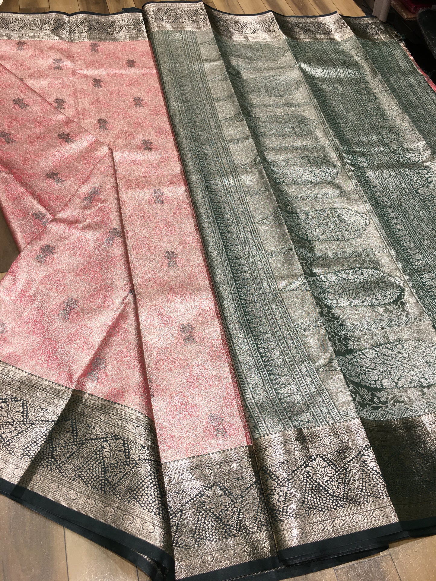 Semi Kanchipuram tissue