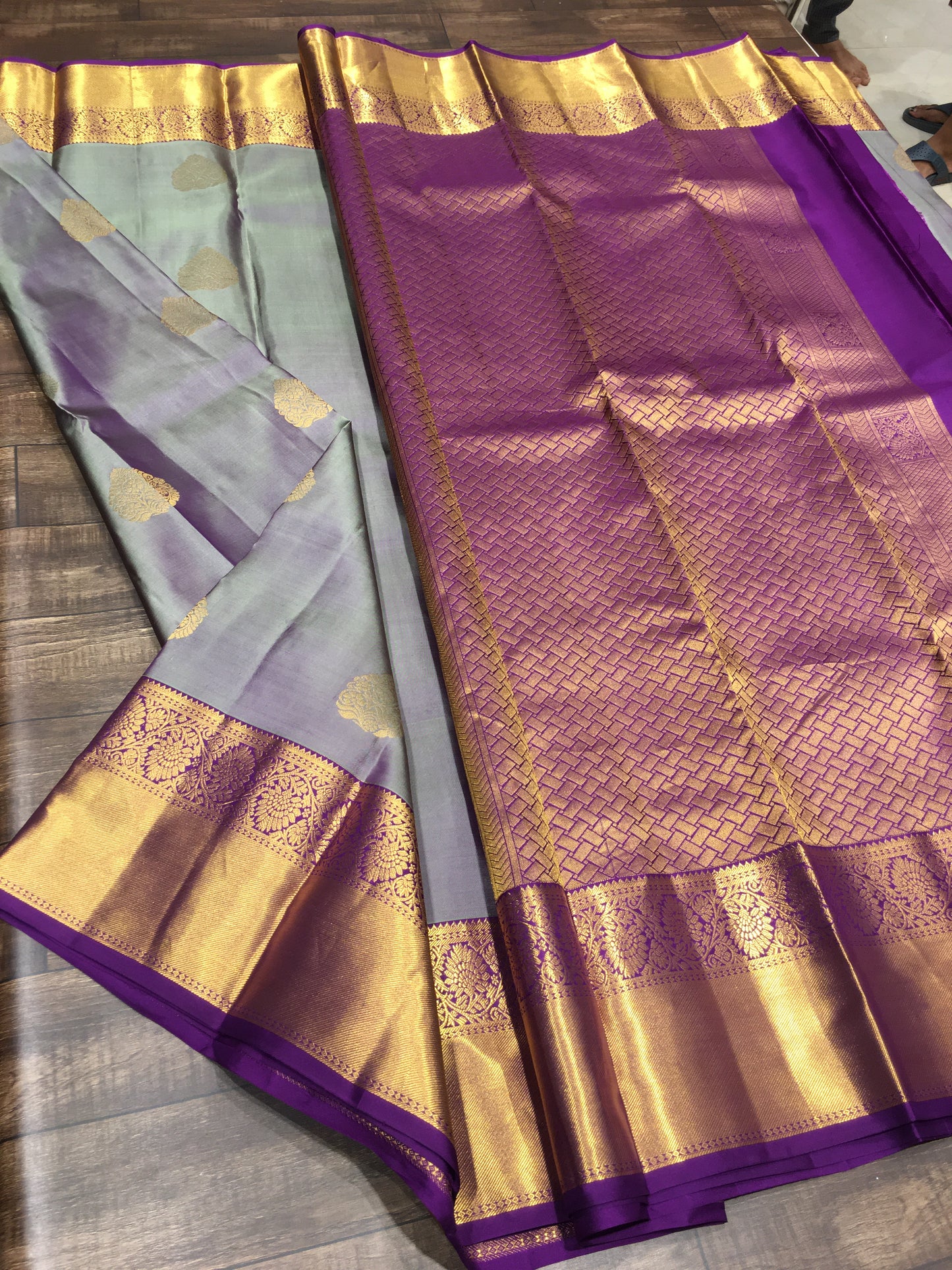 Pure Kanchipuram silk