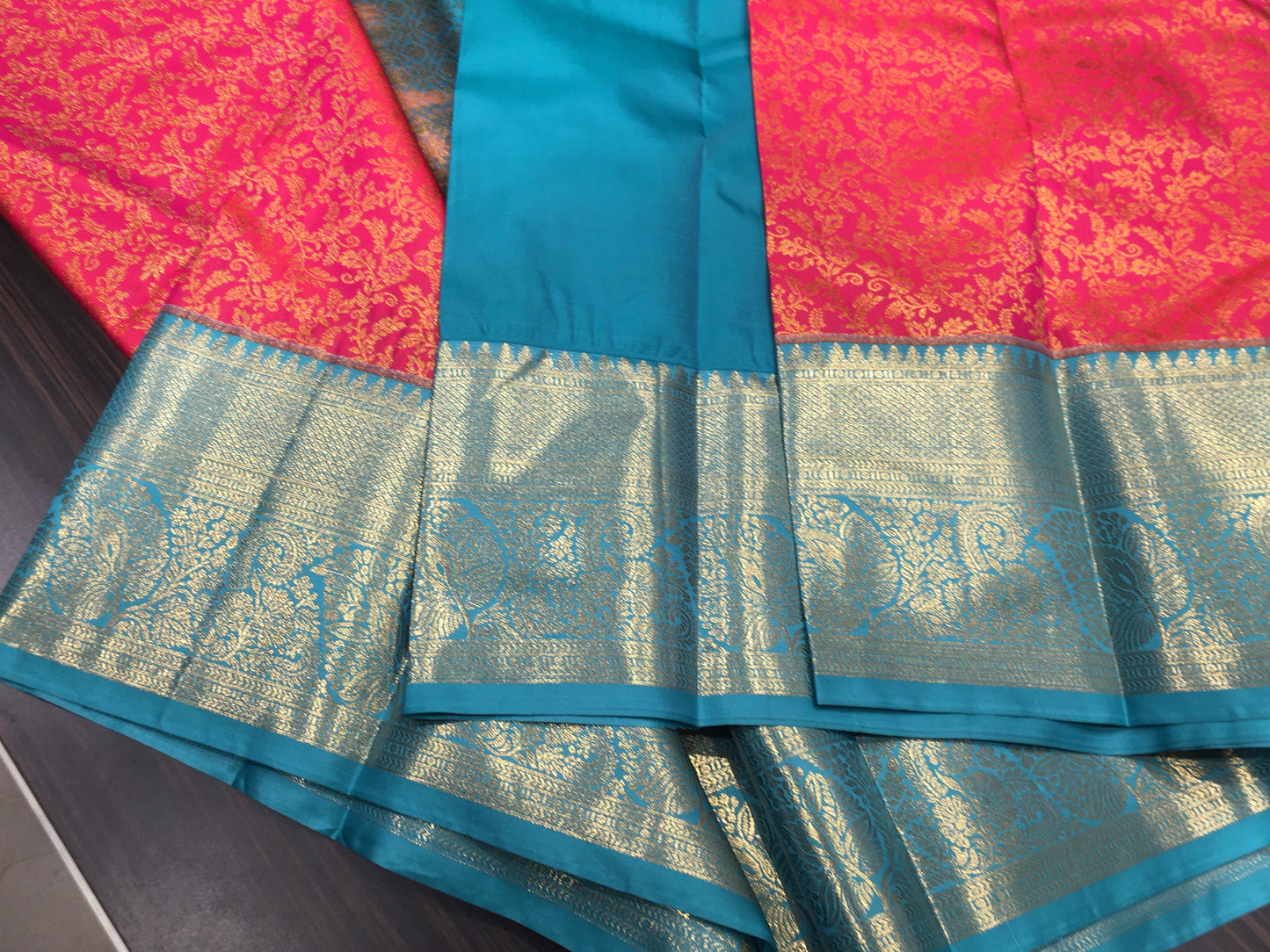 Semi Kanchipuram silk