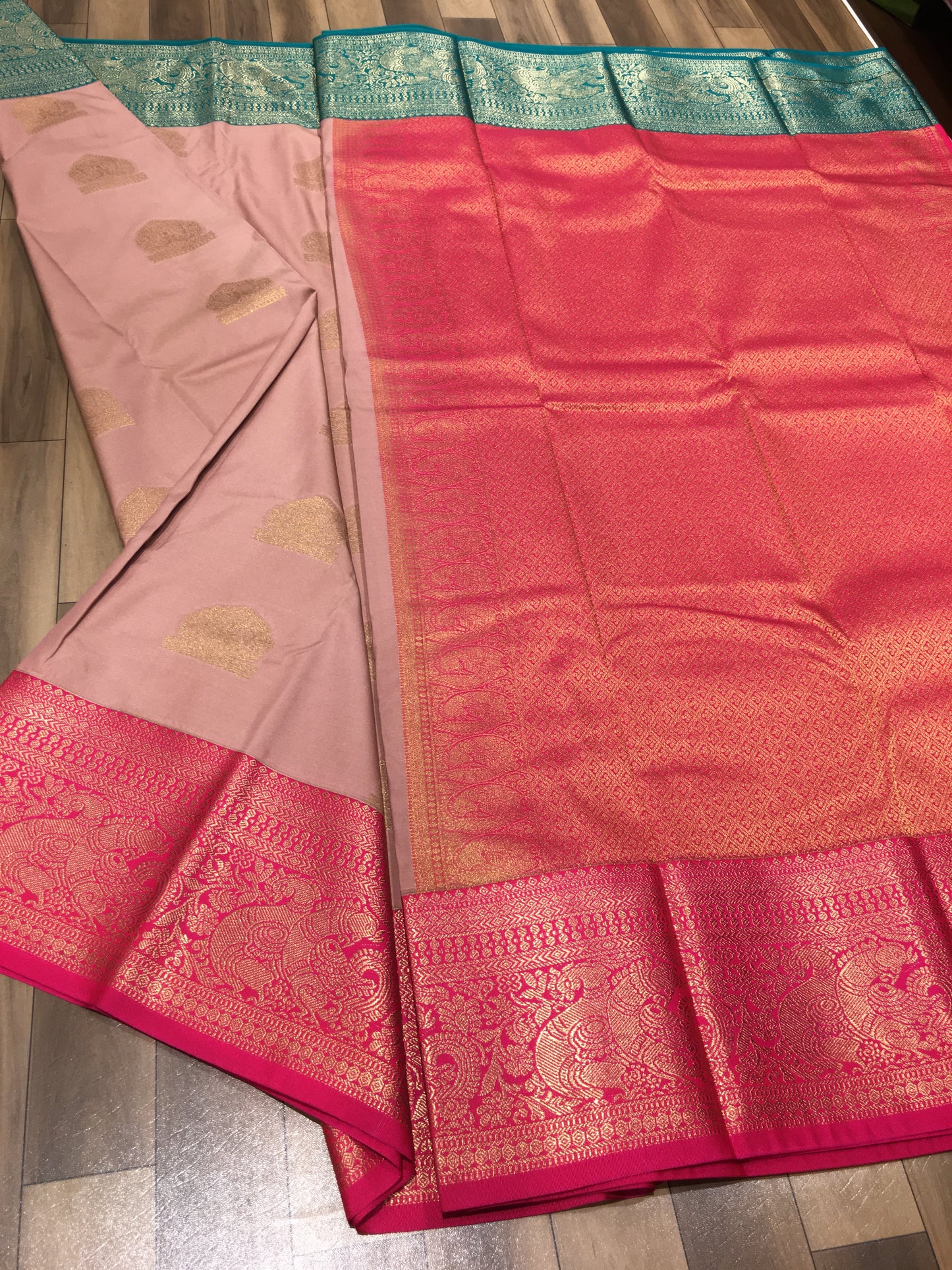Semi Kanchipuram silk