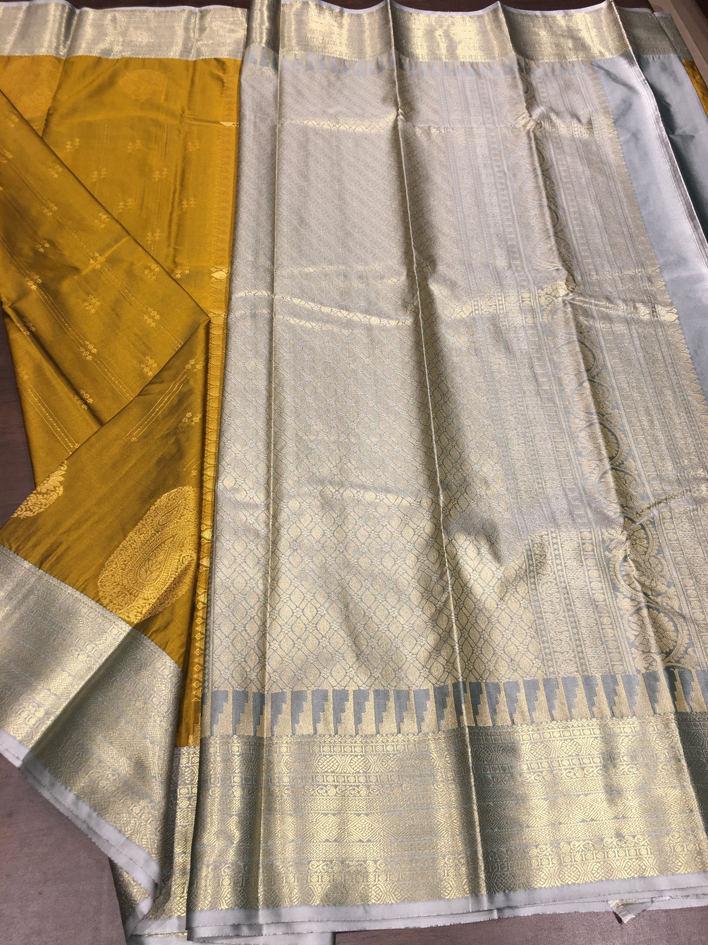 Semi Kanchipuram Silk