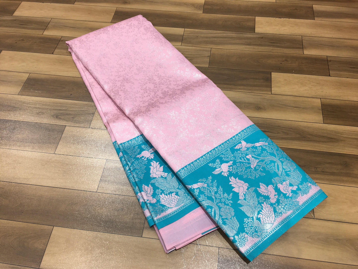 Valakalam saree