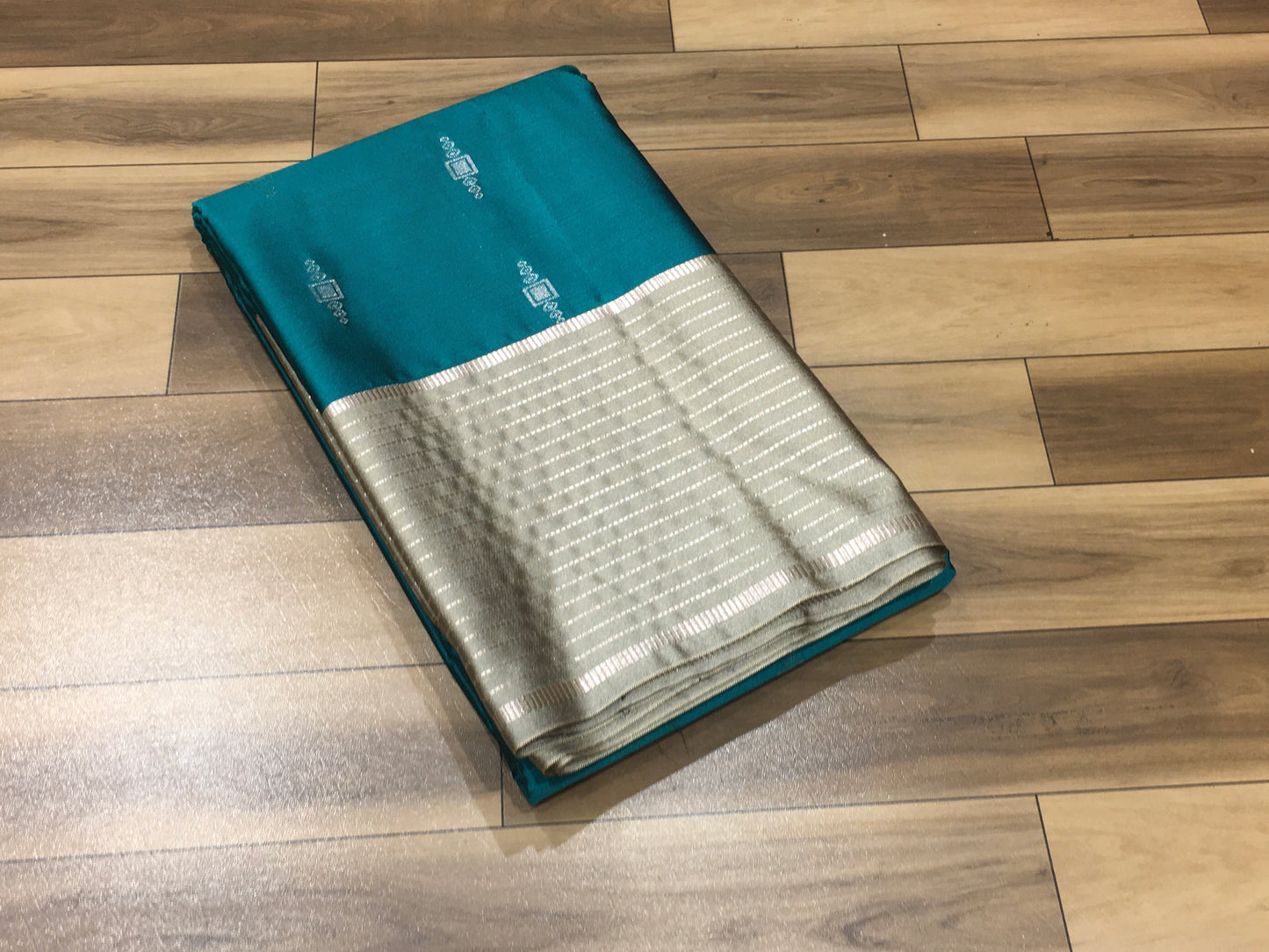 Semi Kanchipuram silk