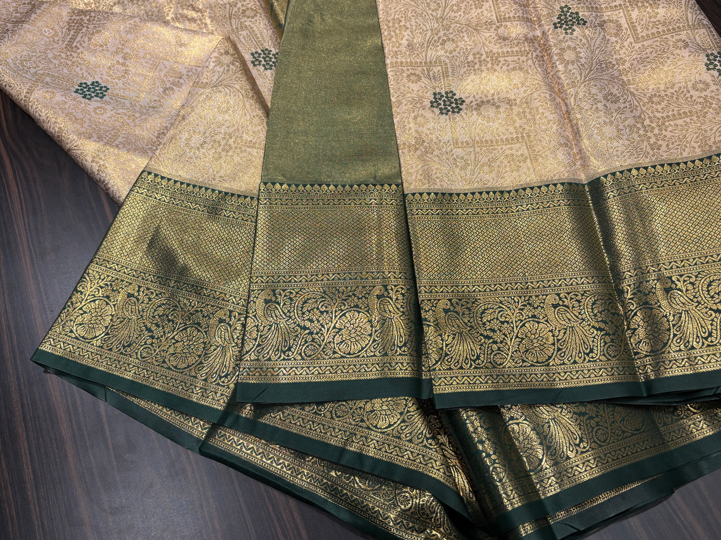 Semi Kanchipuram tissue