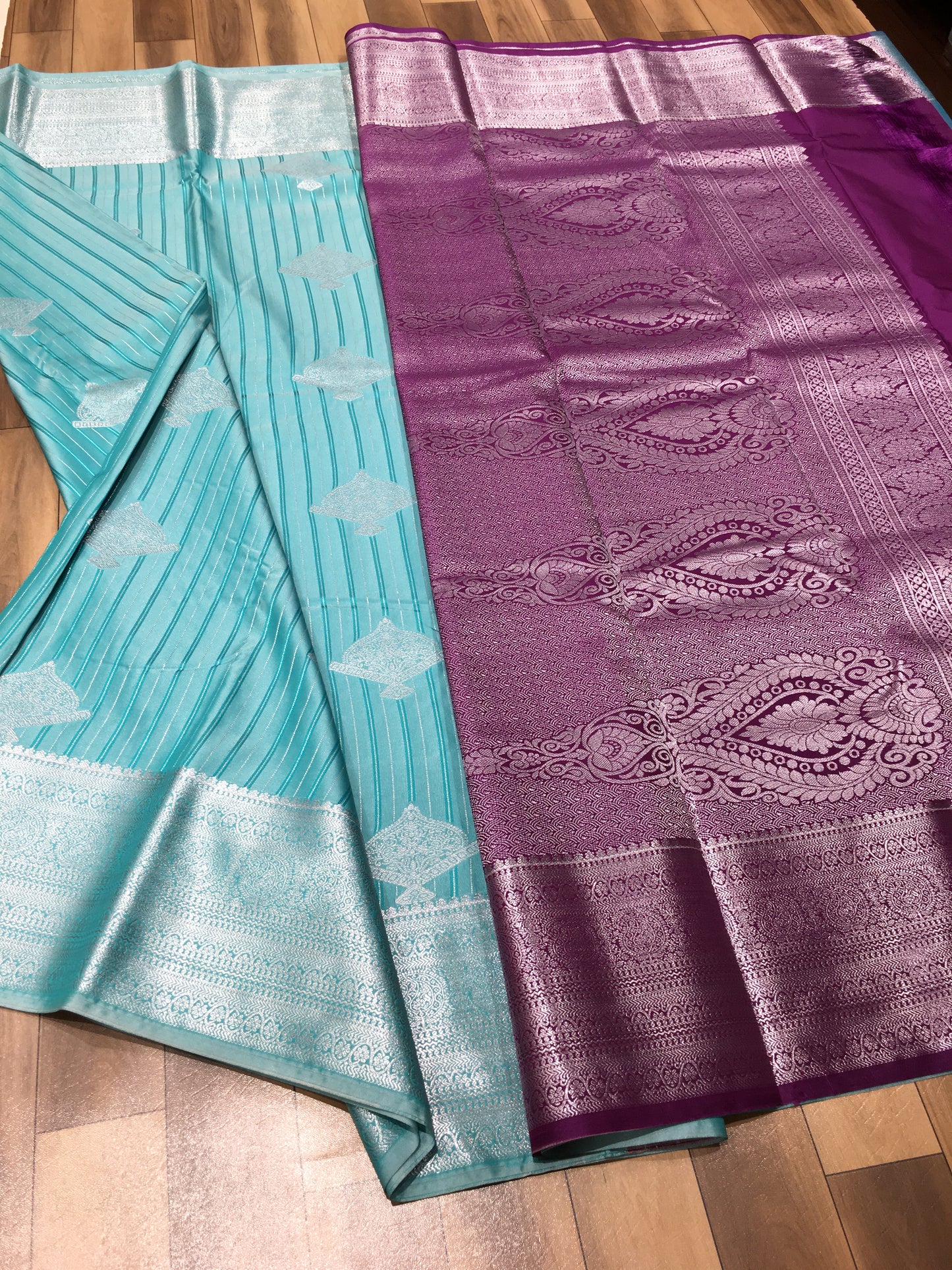 Semi Kanchipuram silk