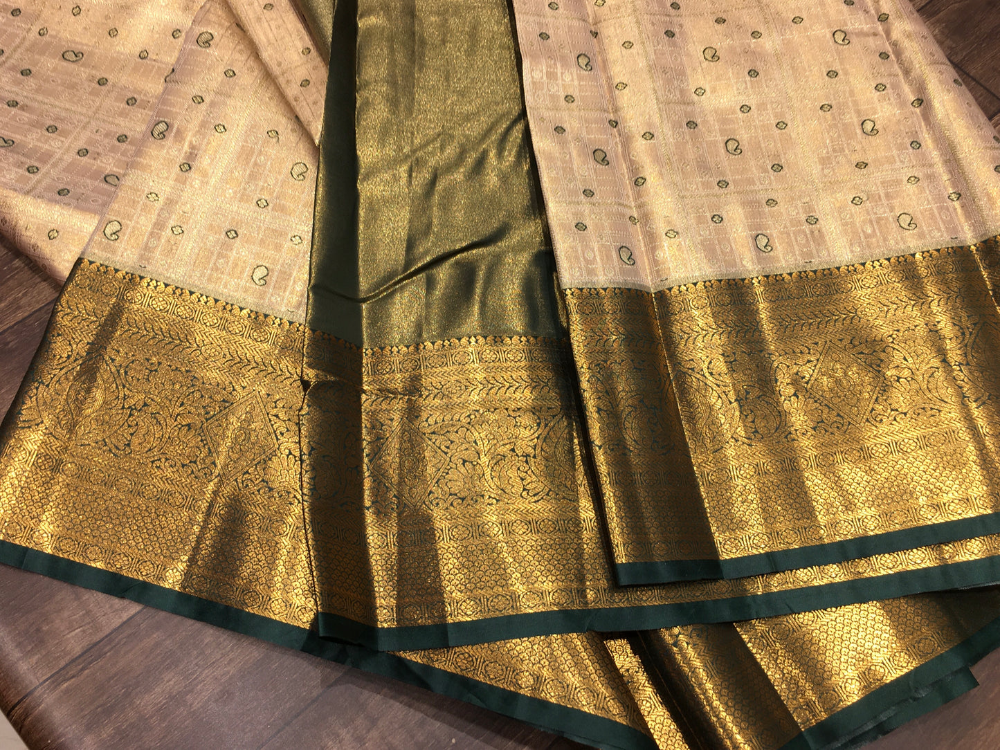 Semi Kanchipuram Tissue