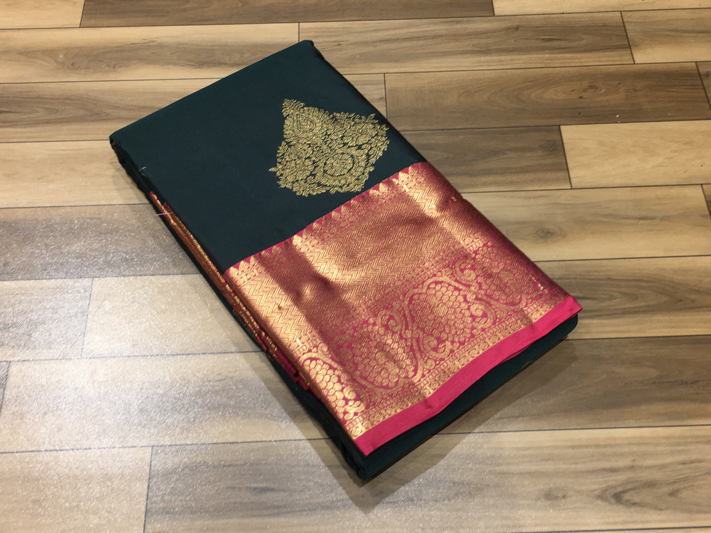 Semi Kanchipuram silk