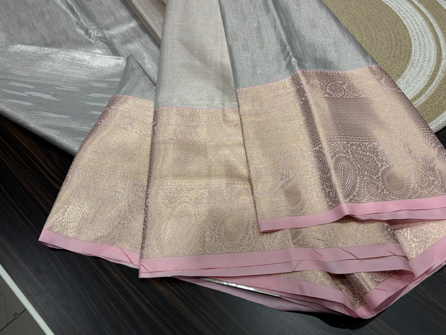 Semi Kanchipuram tissue