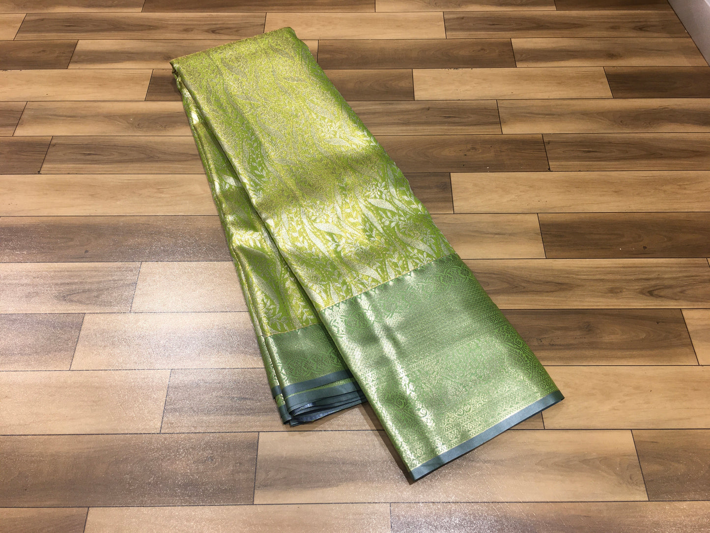 Semi kanchipuram tissue