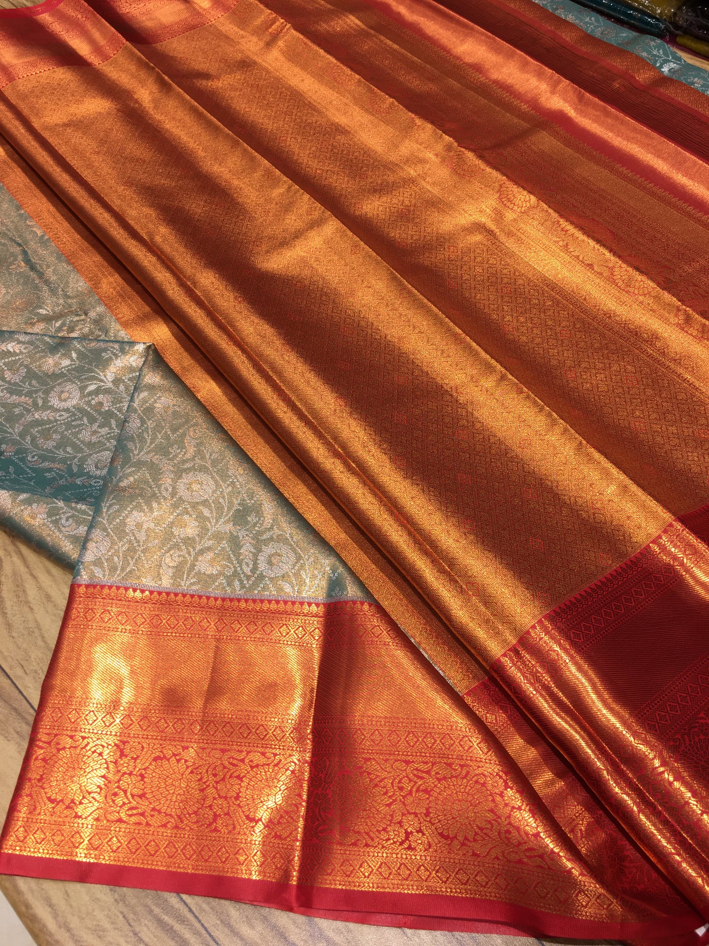 Semi Kanchipuram tissue