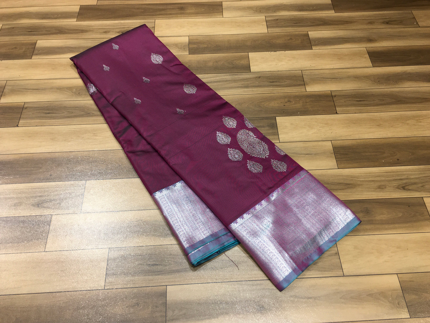 Semi Kanchipuram silk