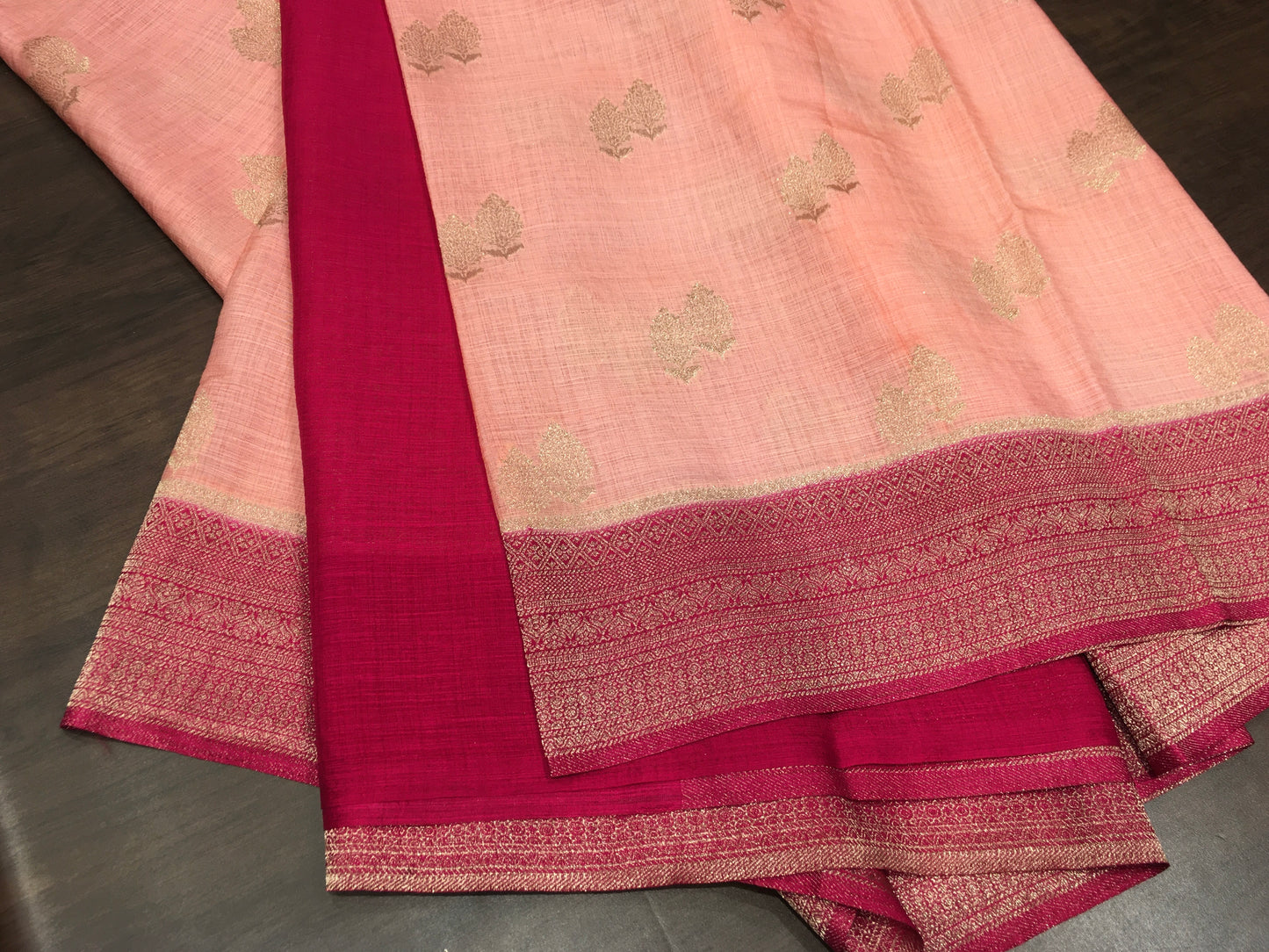Wrinkle Chiffon Saree
