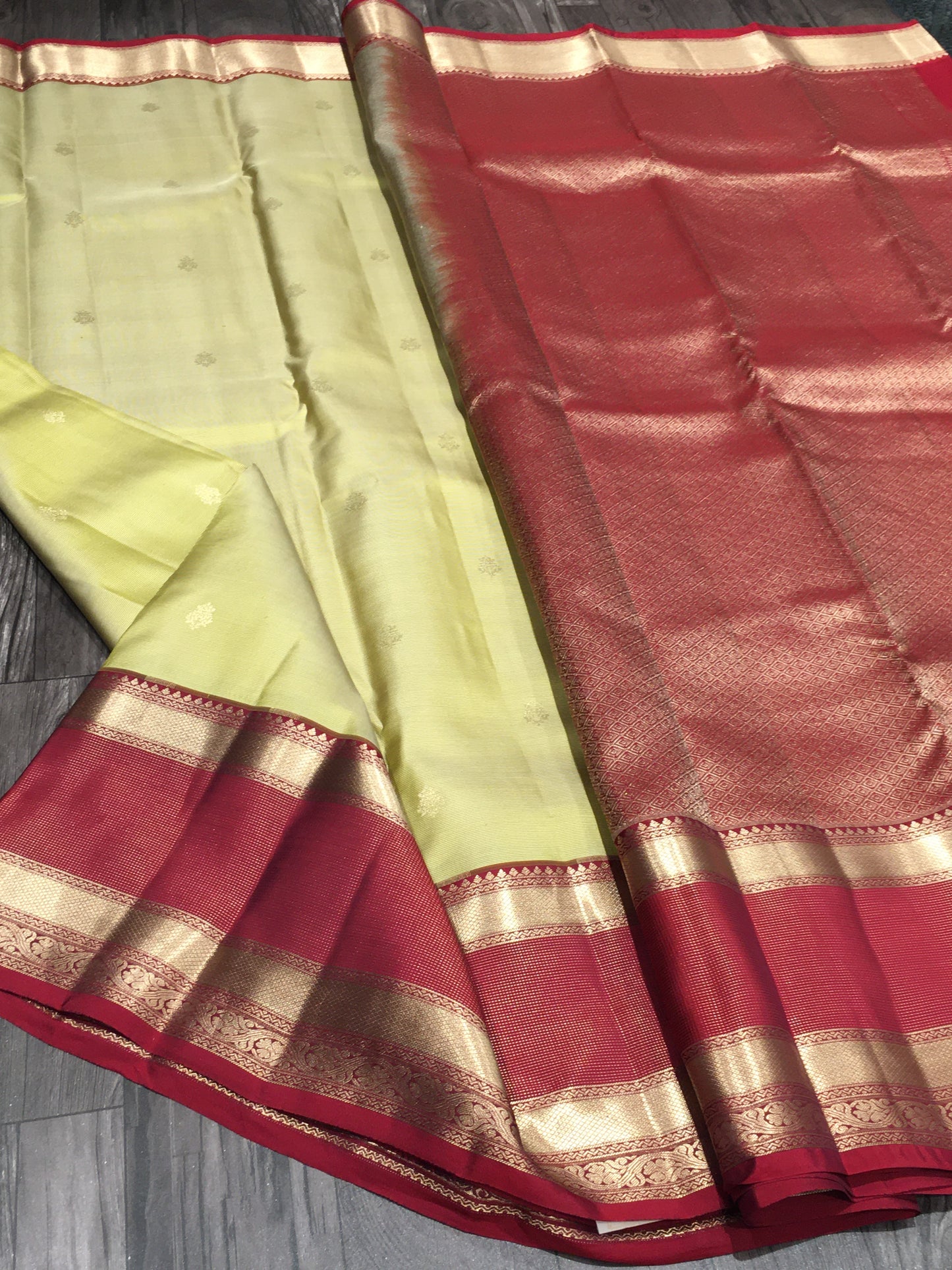Pure Kanchipuram silk