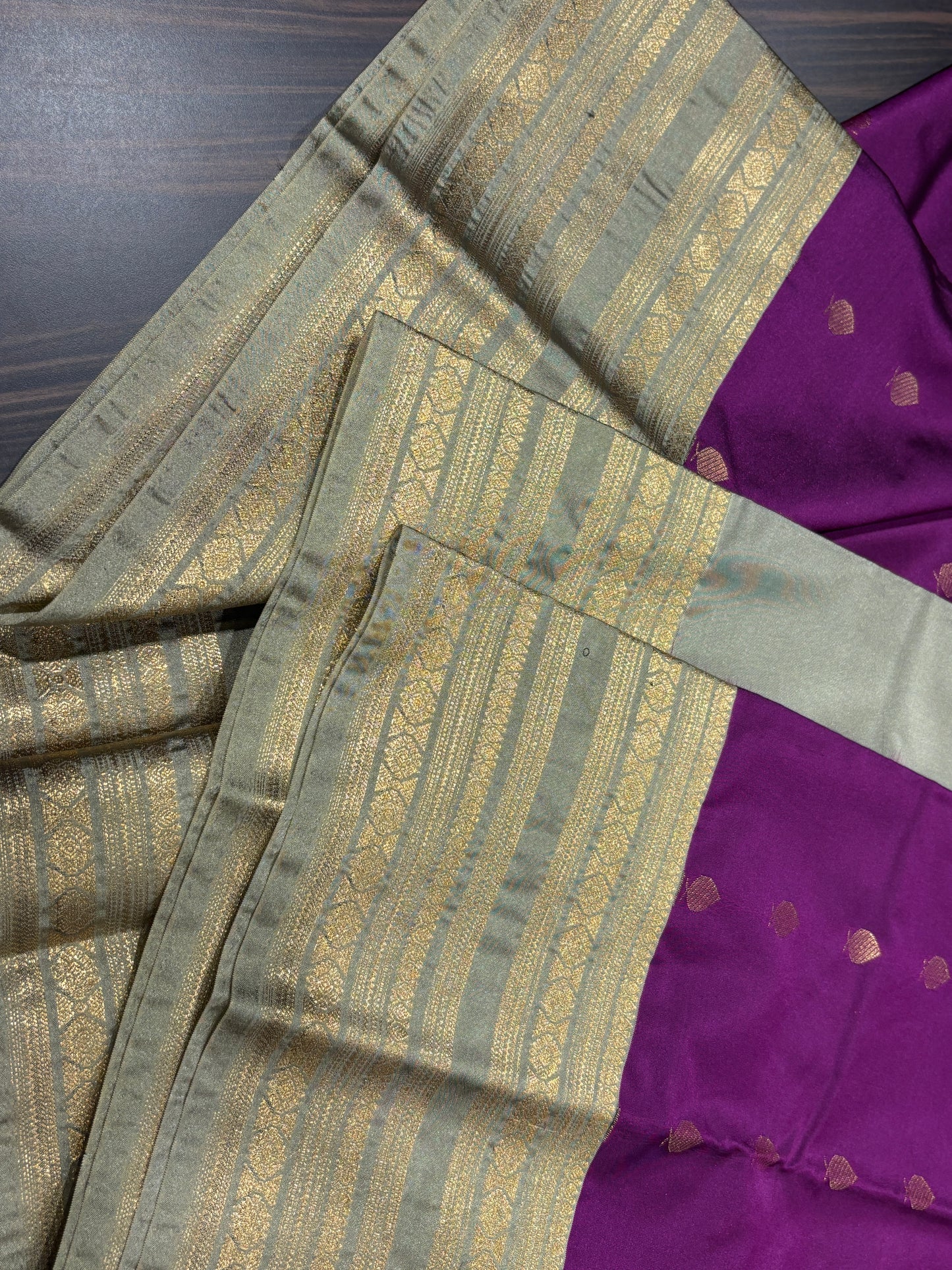 Semi Kanchipuram silk