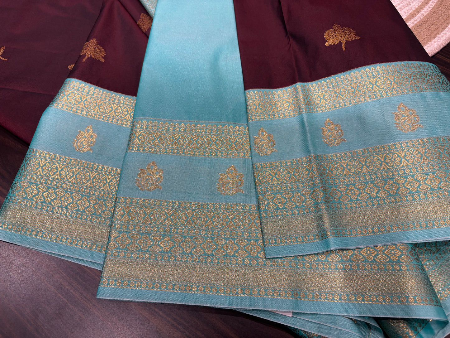 Semi Kanchipuram silk