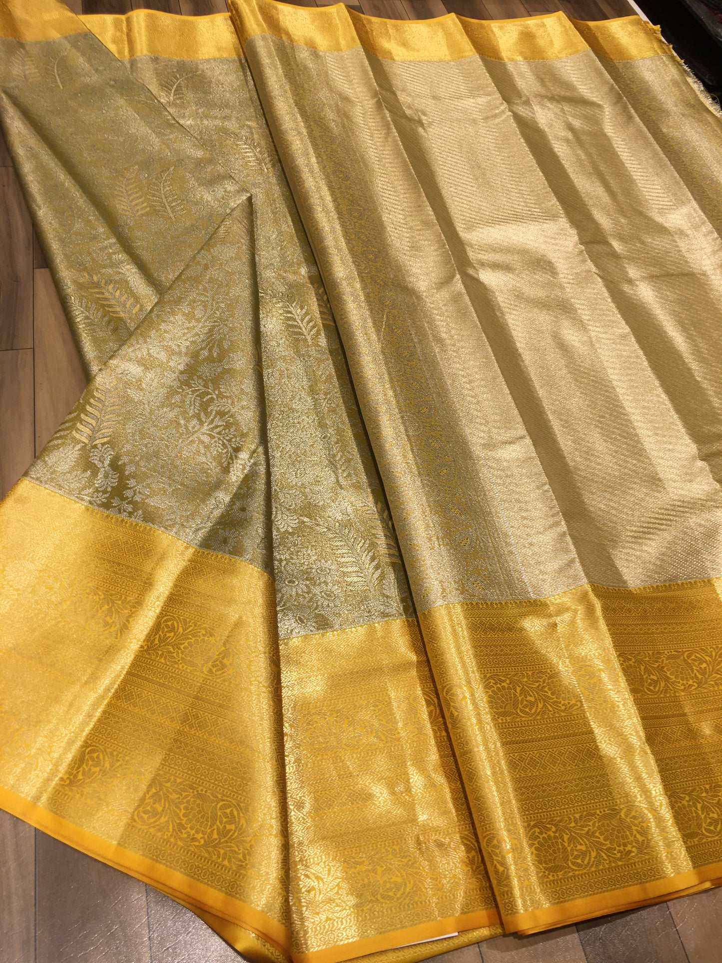 Semi Kanchipuram tissue