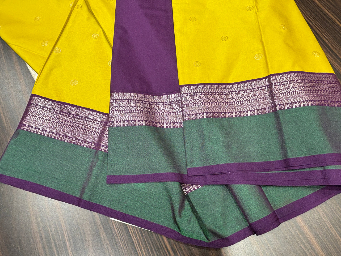 Semi Kanchipuram silk