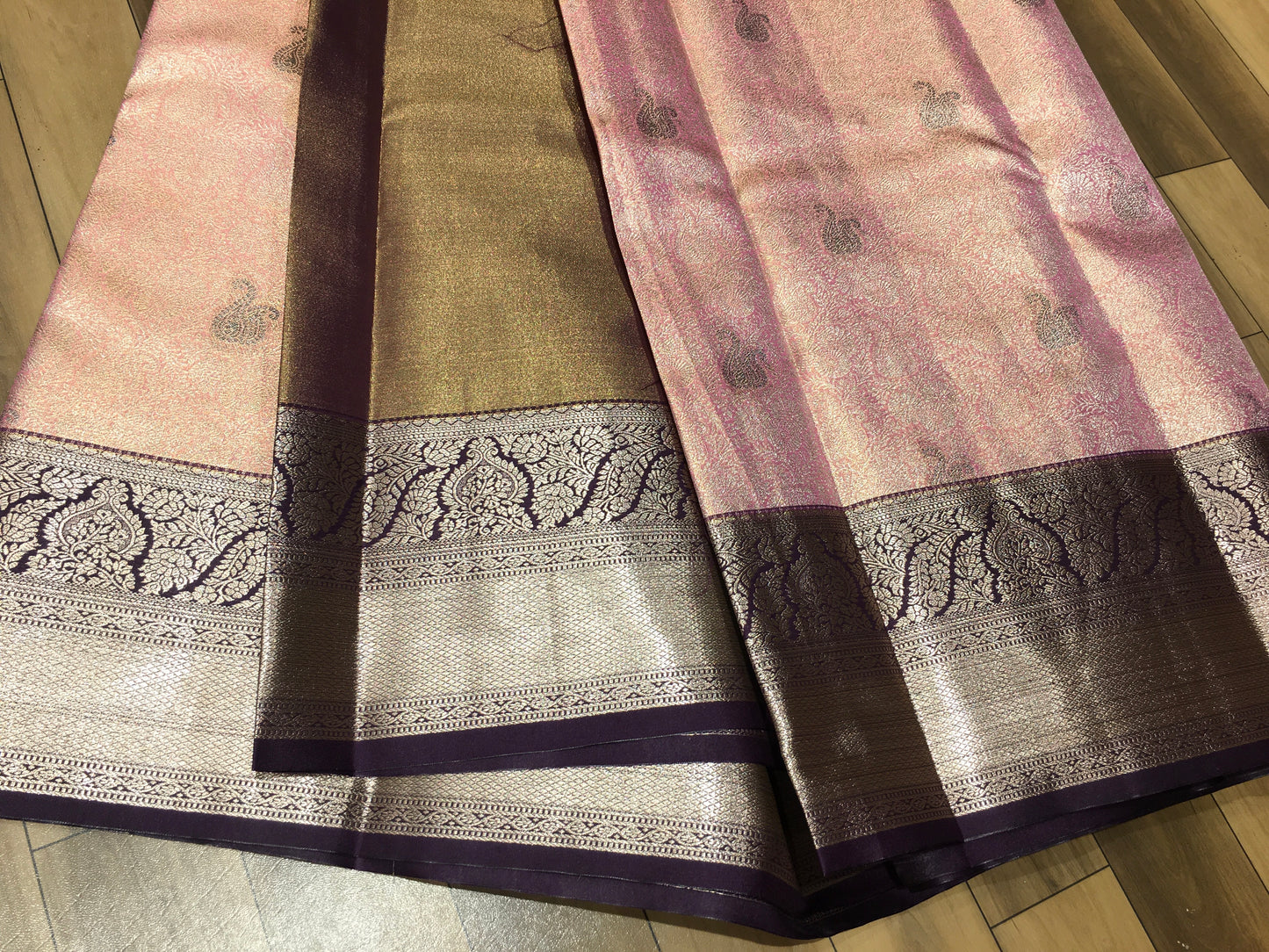 Semi kanchipuram tissue