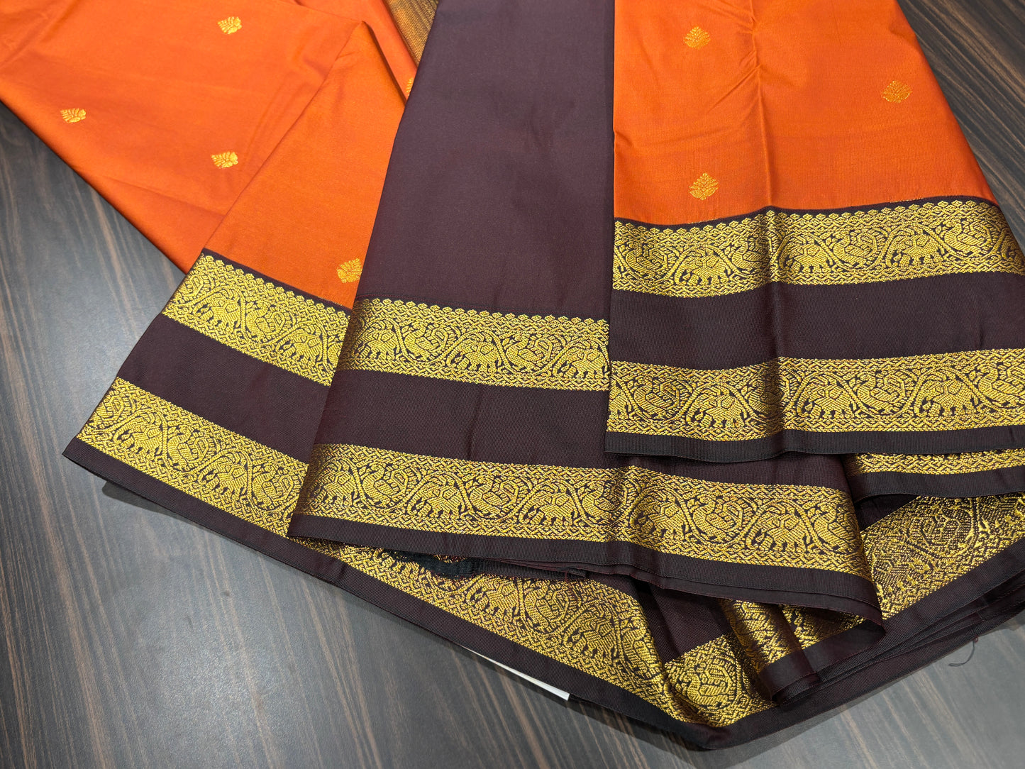 Semi Kanchipuram silk