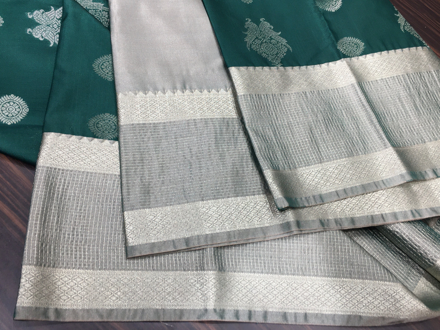 Semi Kanchipuram silk