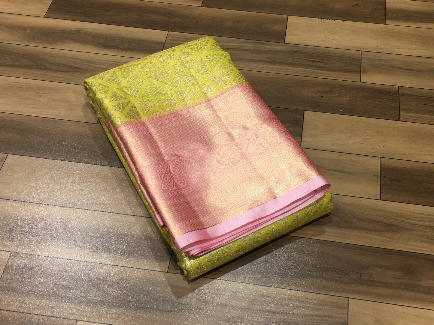Semi Kanchipuram tissue