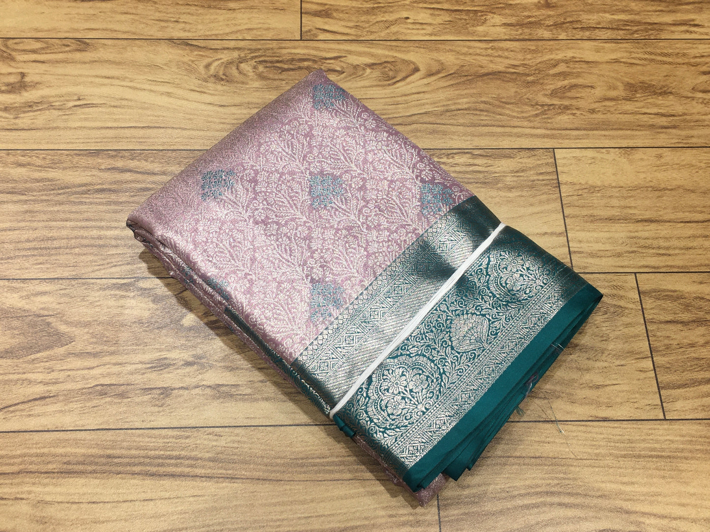 Semi Kanchipuram tissue