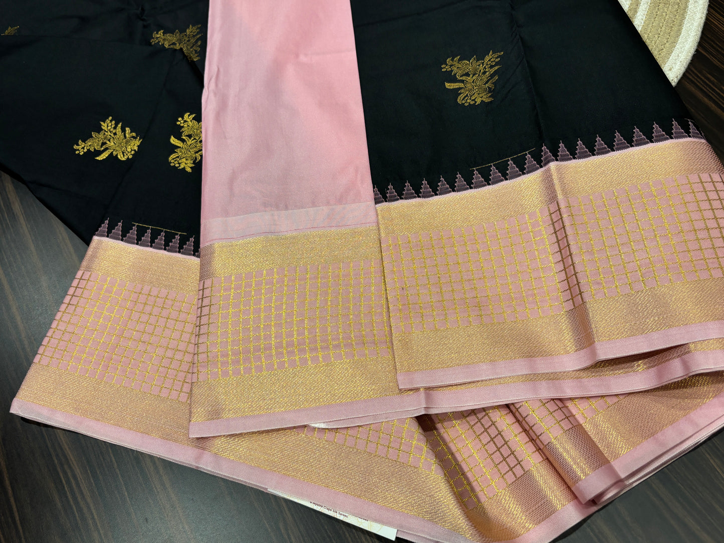 Semi Kanchipuram silk