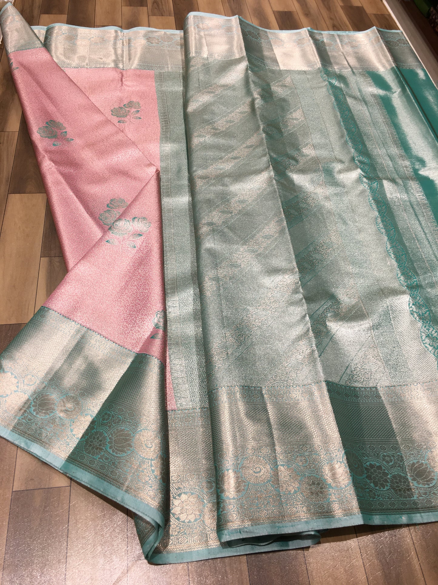 Semi Kanchipuram tissue