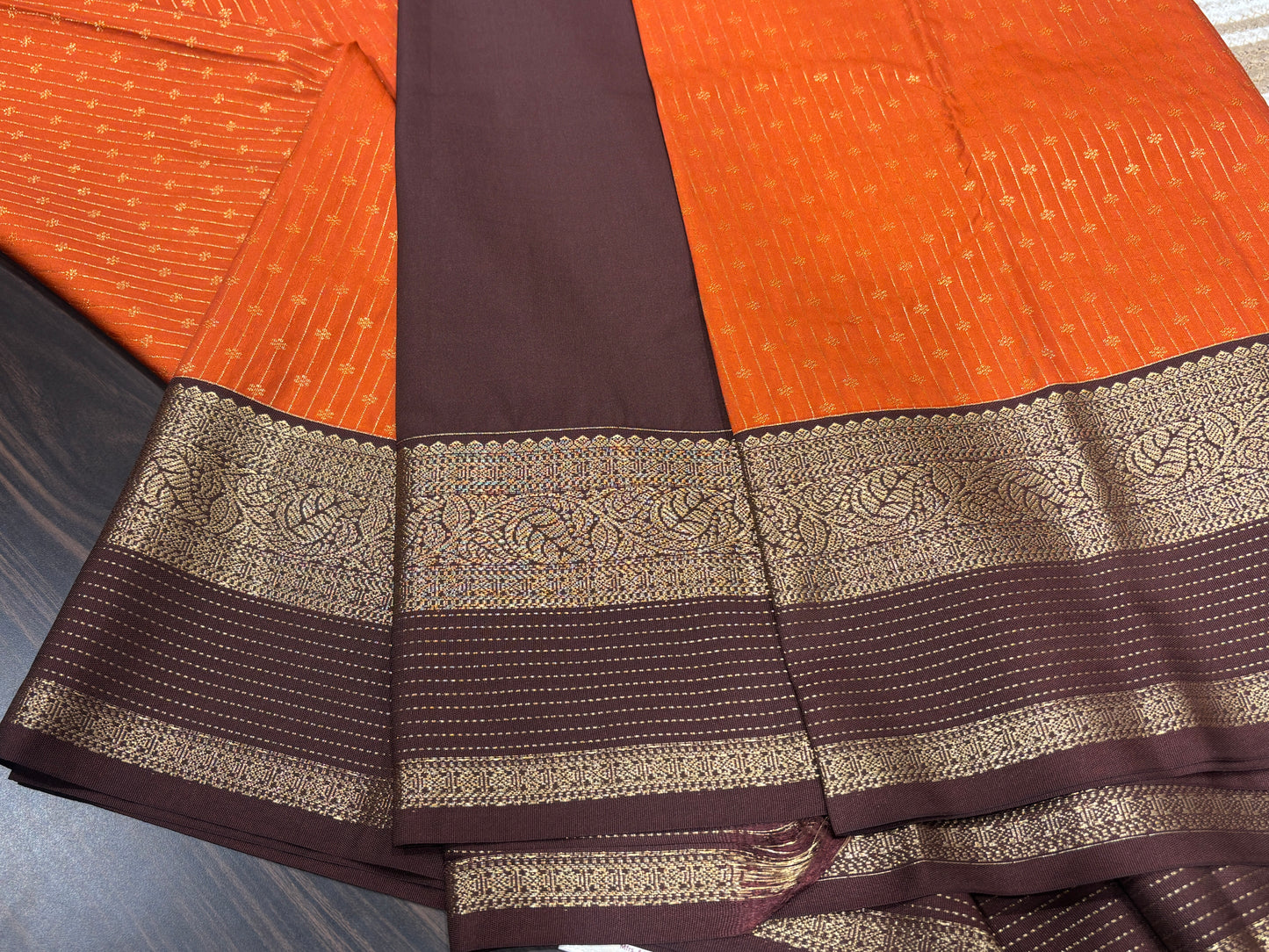 Semi Kanchipuram silk