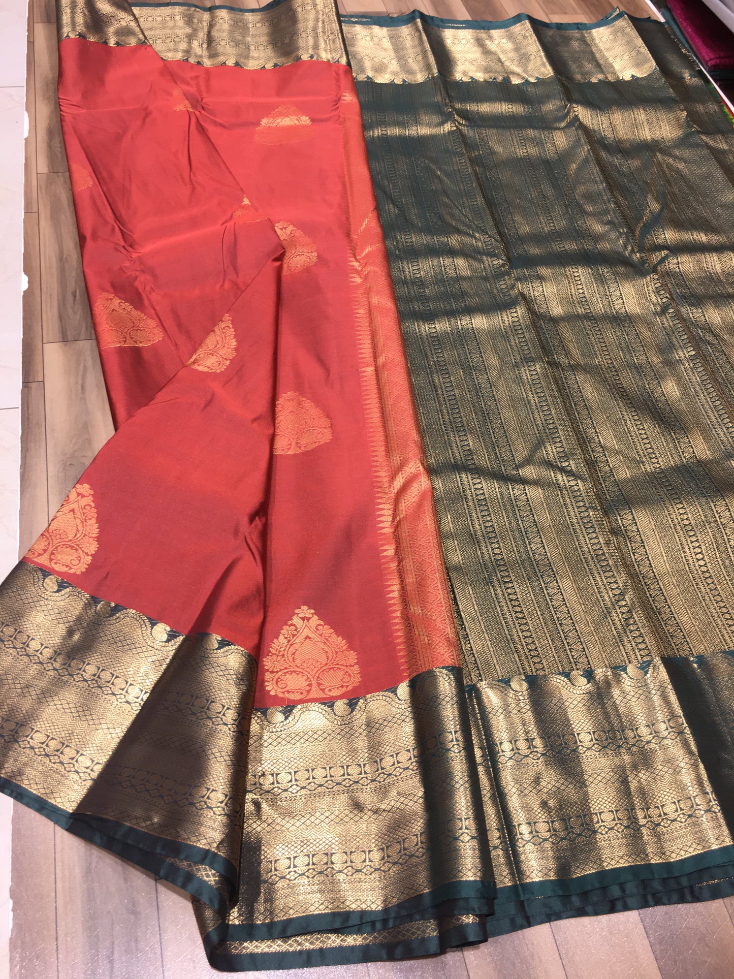Semi Kanchipuram silk