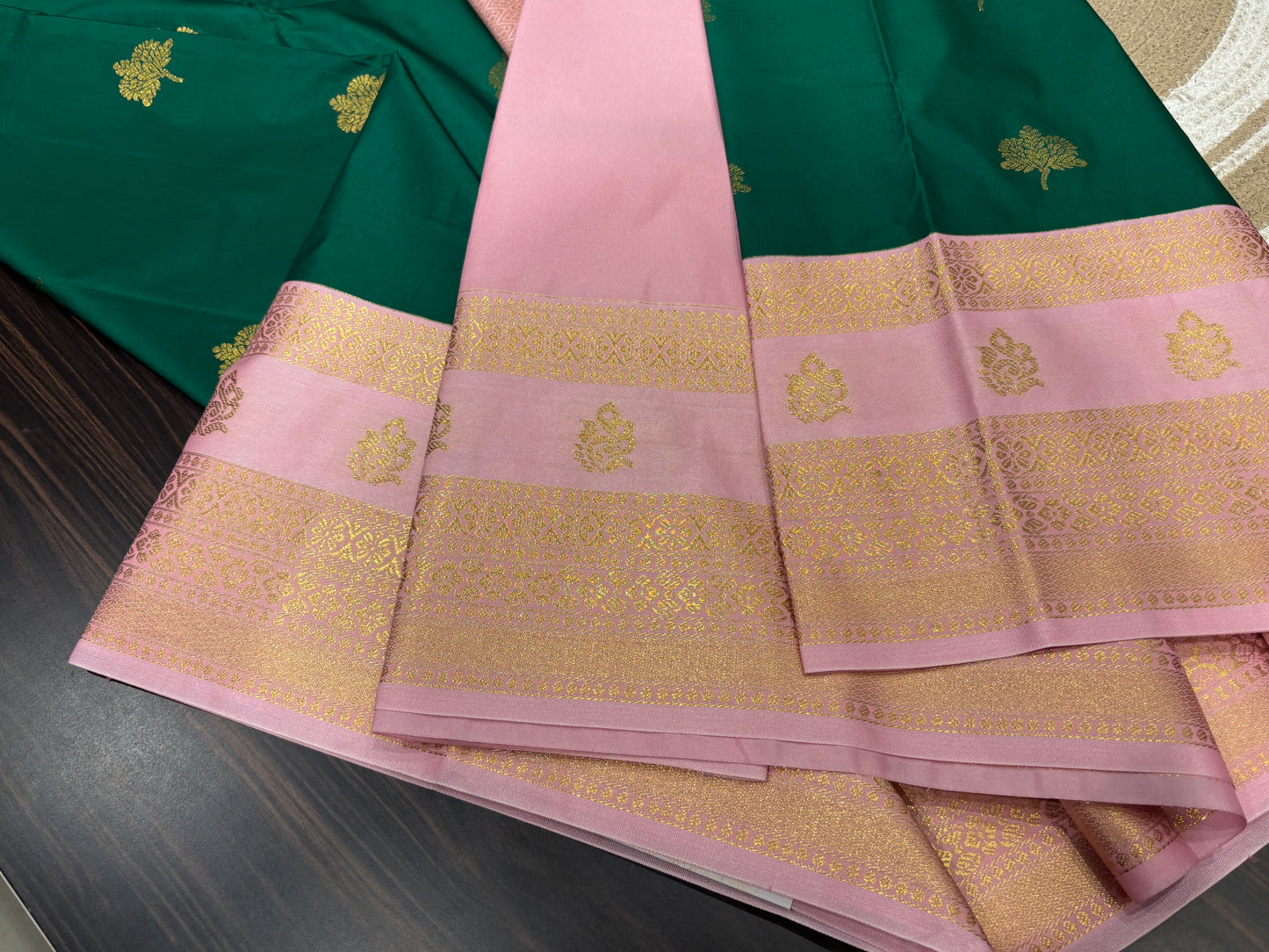 Semi Kanchipuram silk