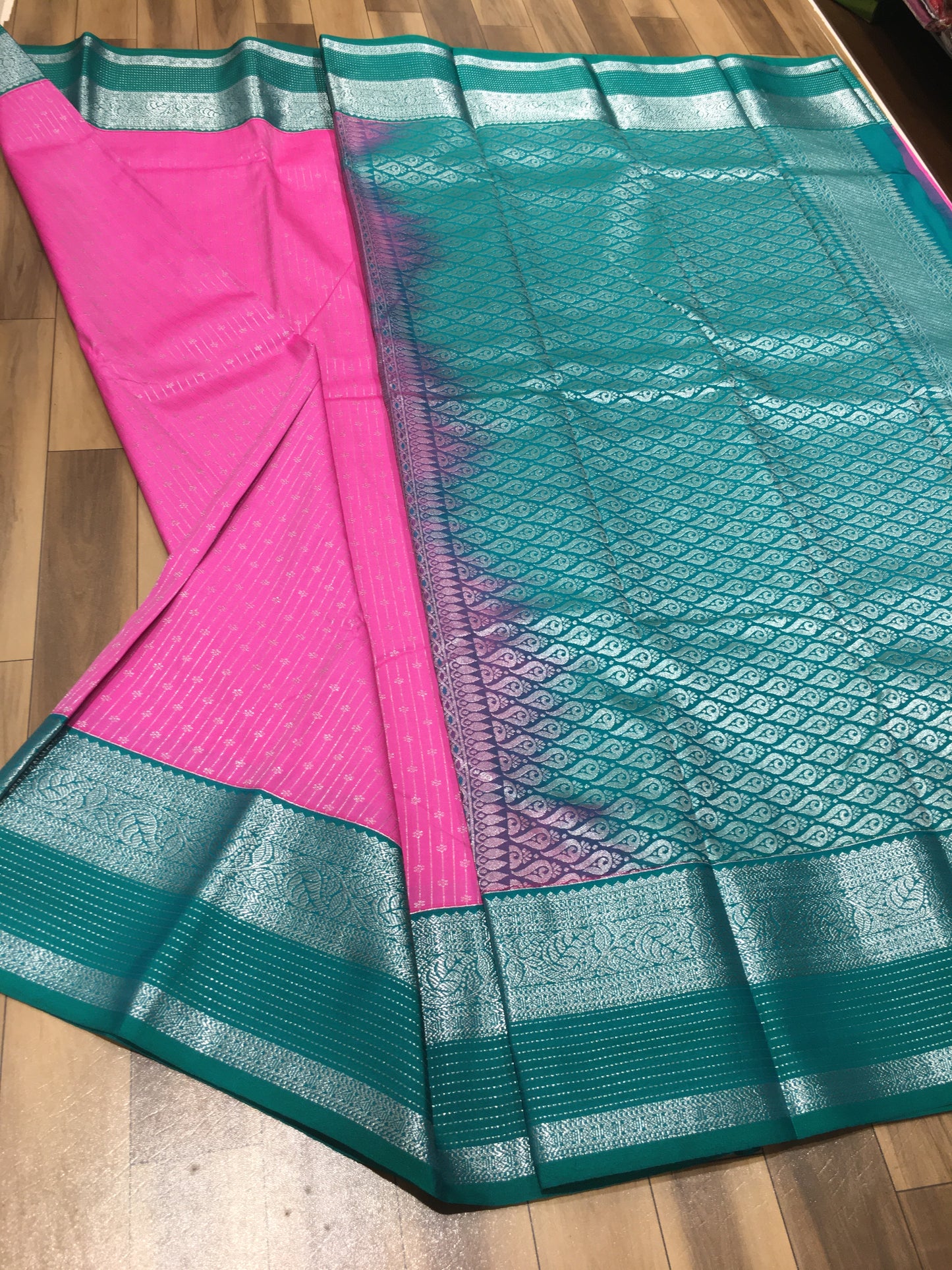 Semi Kanchipuram silk