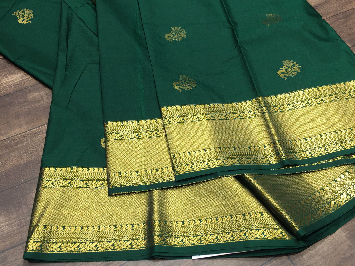 Semi Kanchipuram silk
