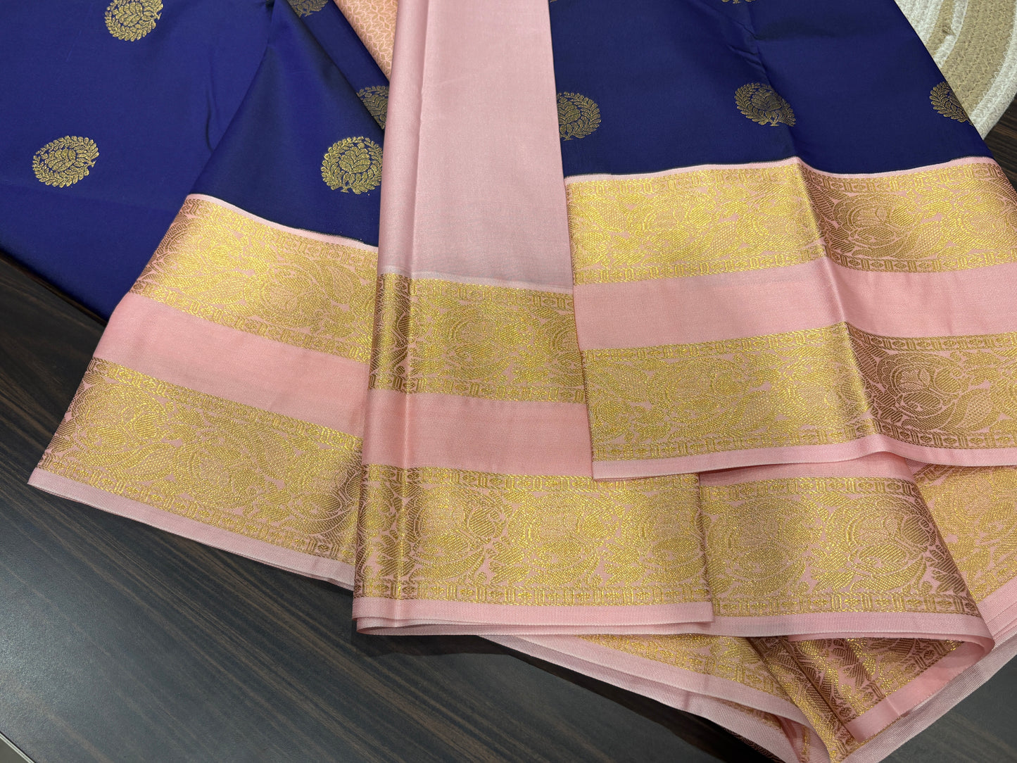 Semi Kanchipuram silk