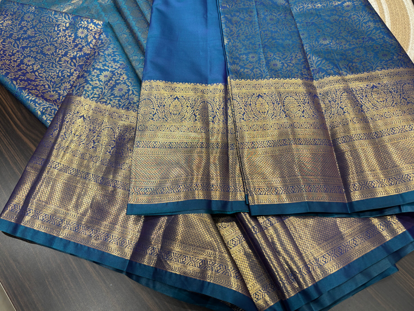 Semi Kanchipuram silk