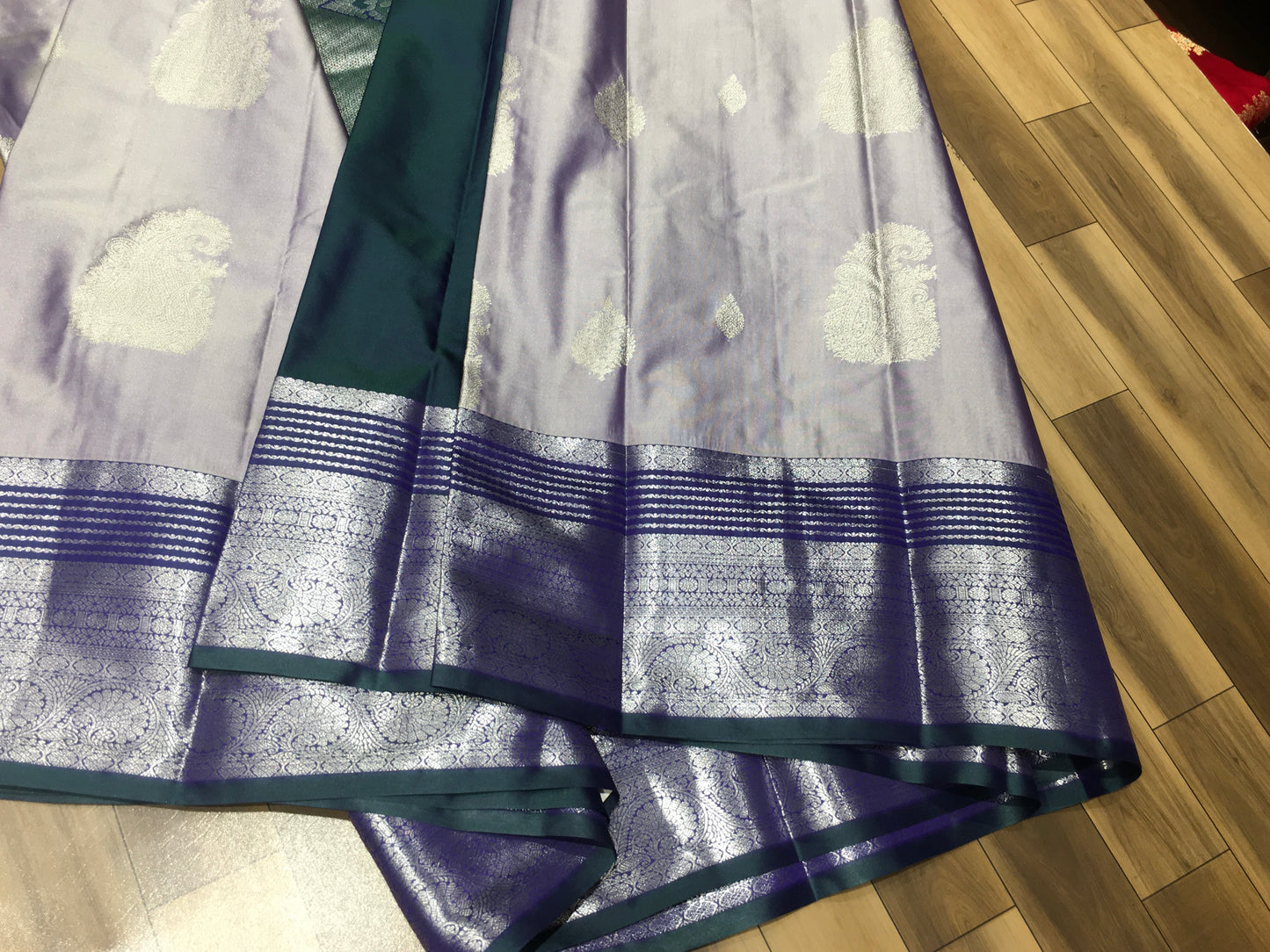 Semi Kanchipuram silk