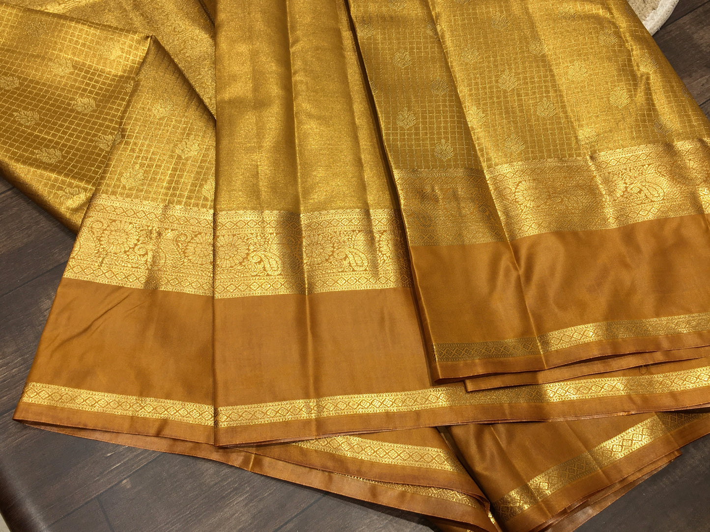 Semi Kanchipuram tissue