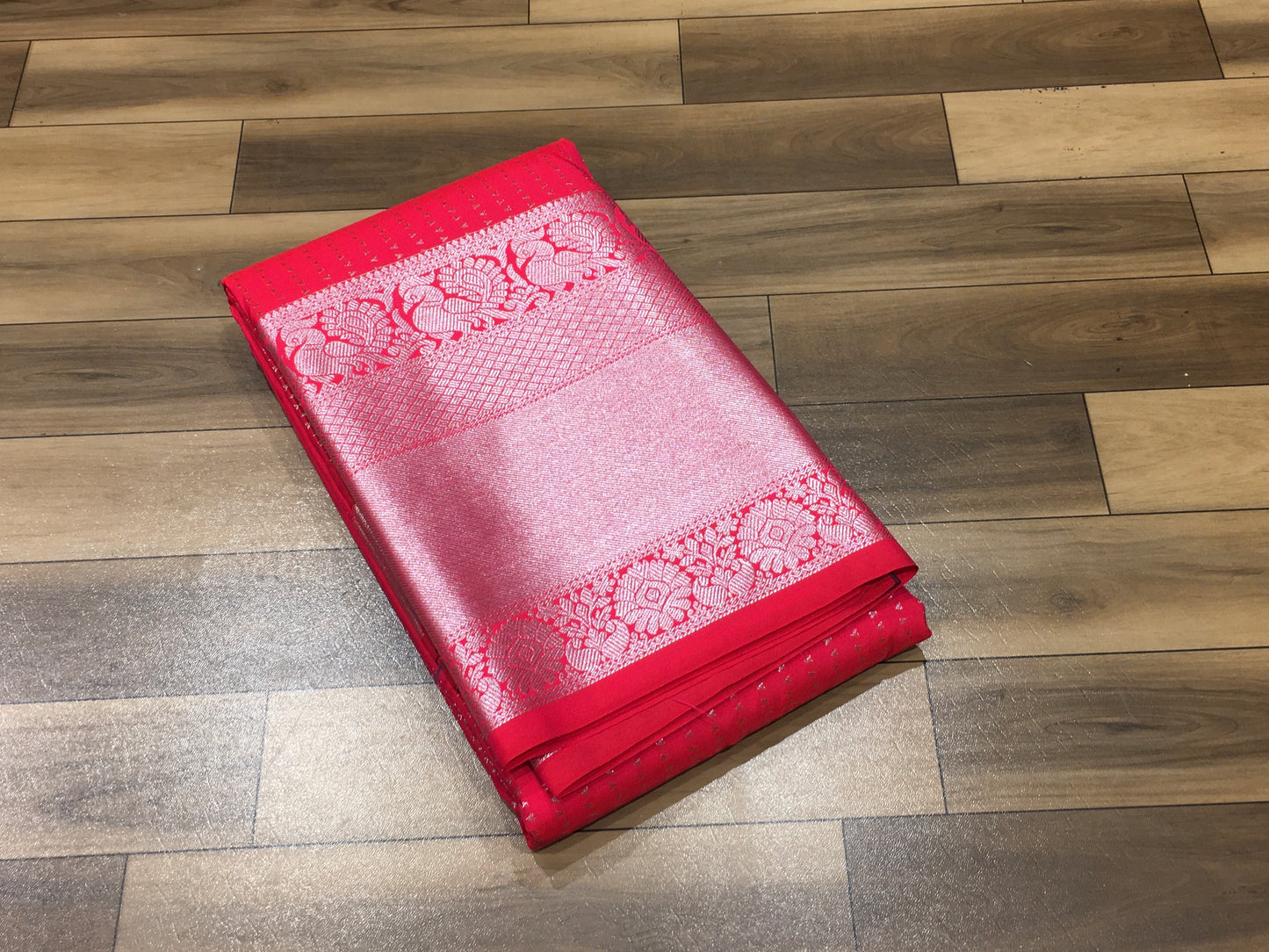 Semi Kanchipuram silk