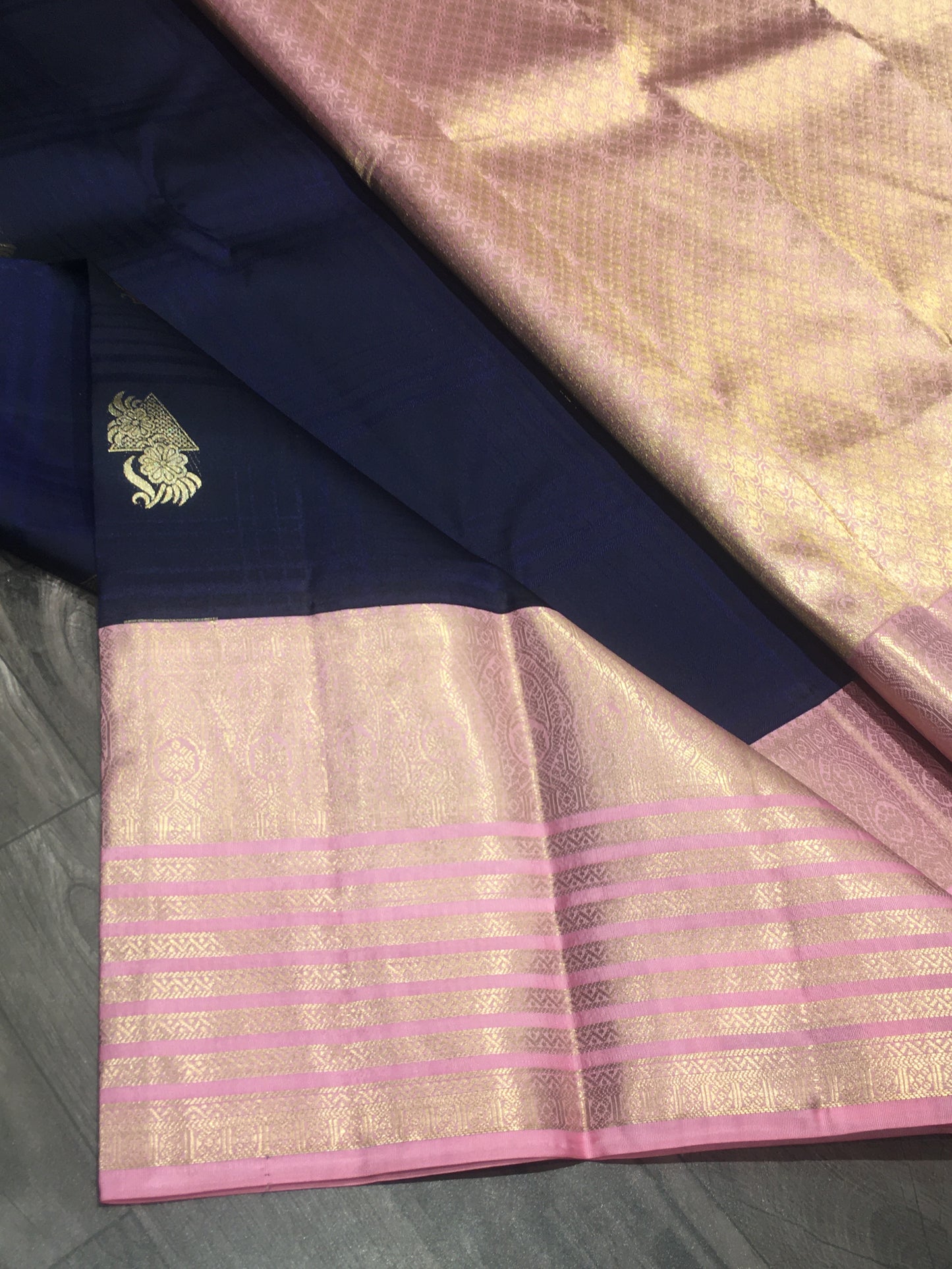 Pure Kanchipuram silk