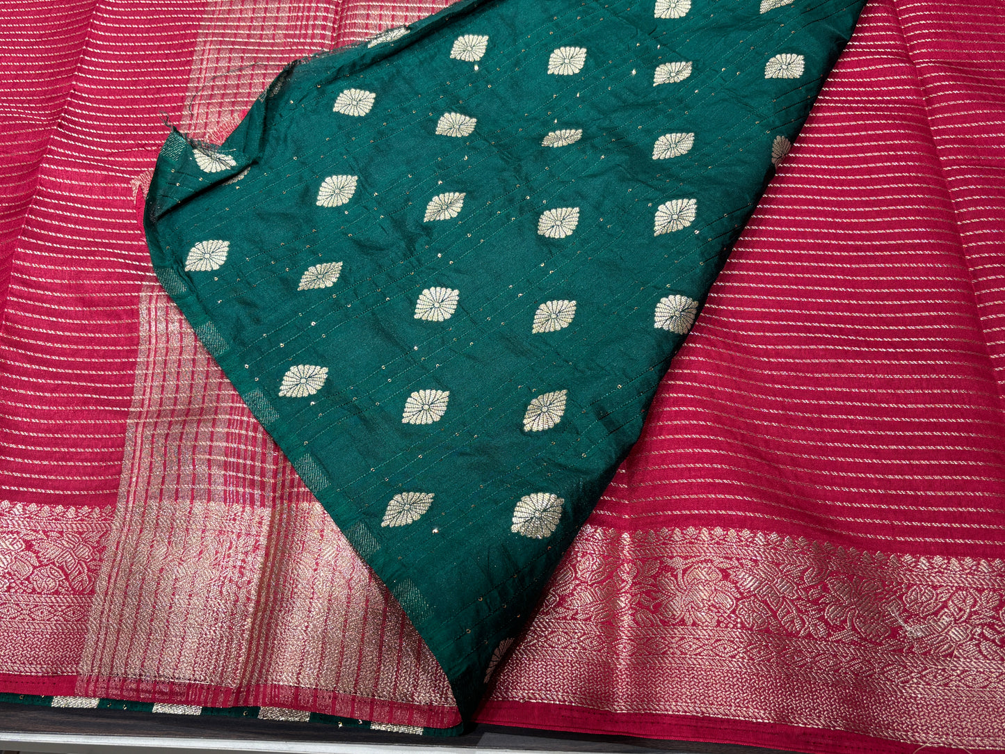Dola silk