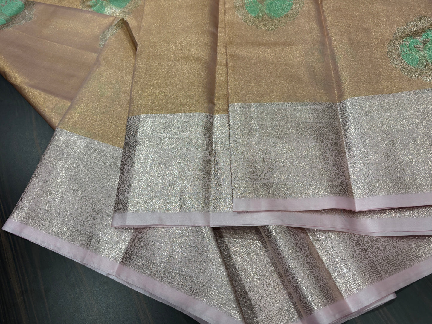 Semi Kanchipuram tissue
