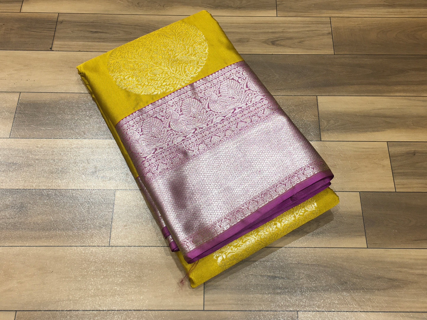 Semi Kanchipuram silk