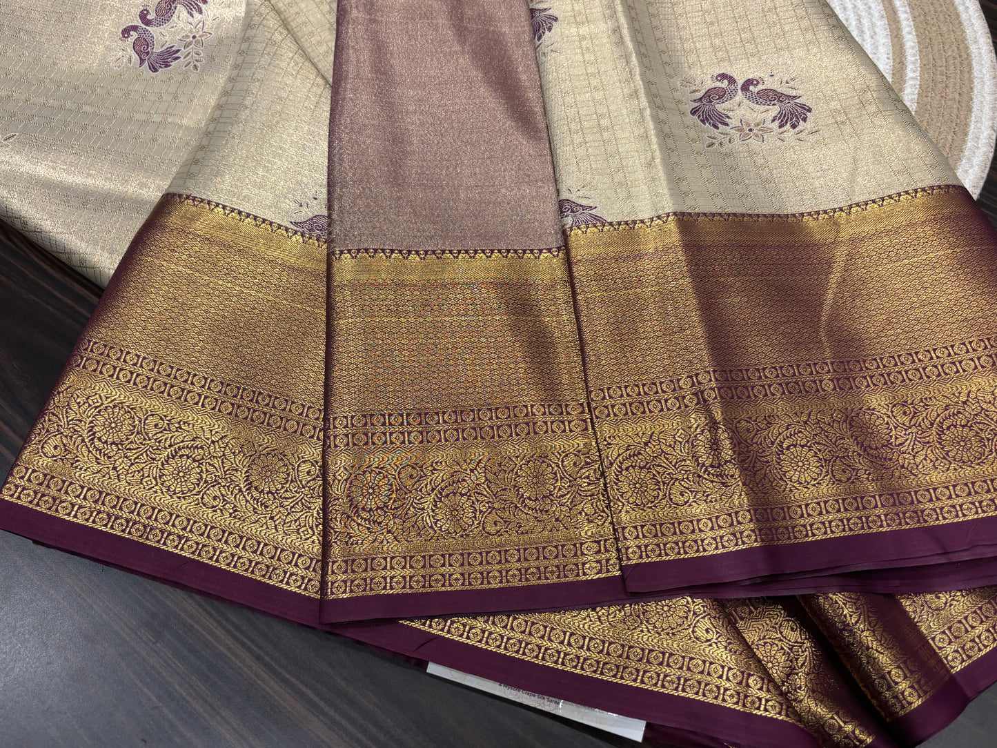 Semi Kanchipuram tissue