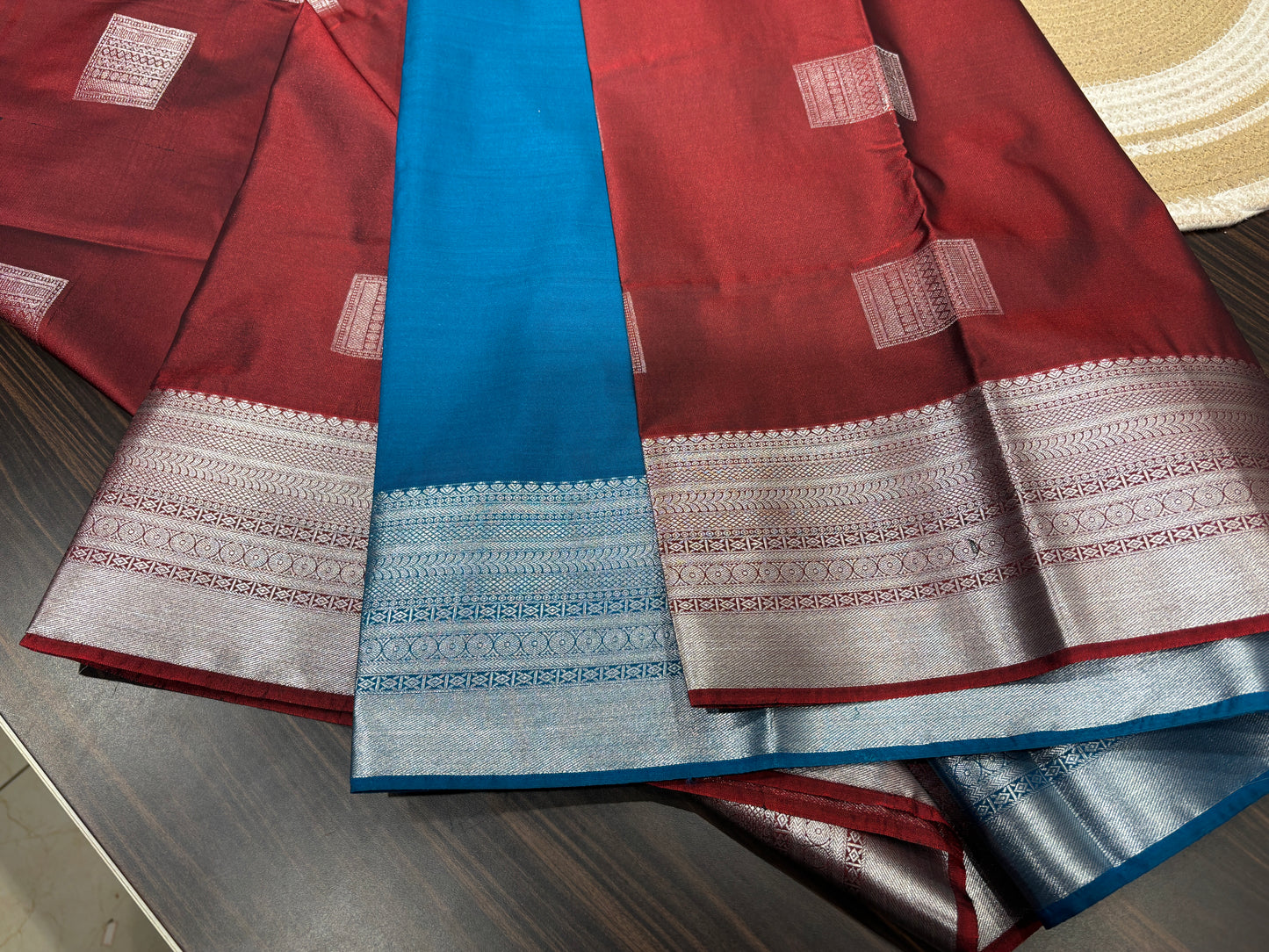 Semi Kanchipuram silk