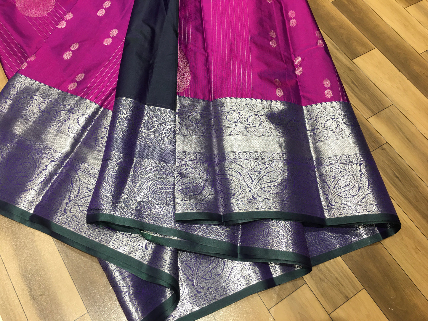 Semi Kanchipuram silk