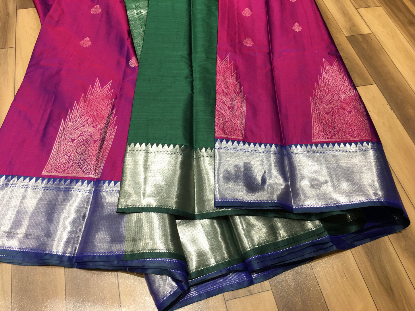 Semi Kanchipuram silk