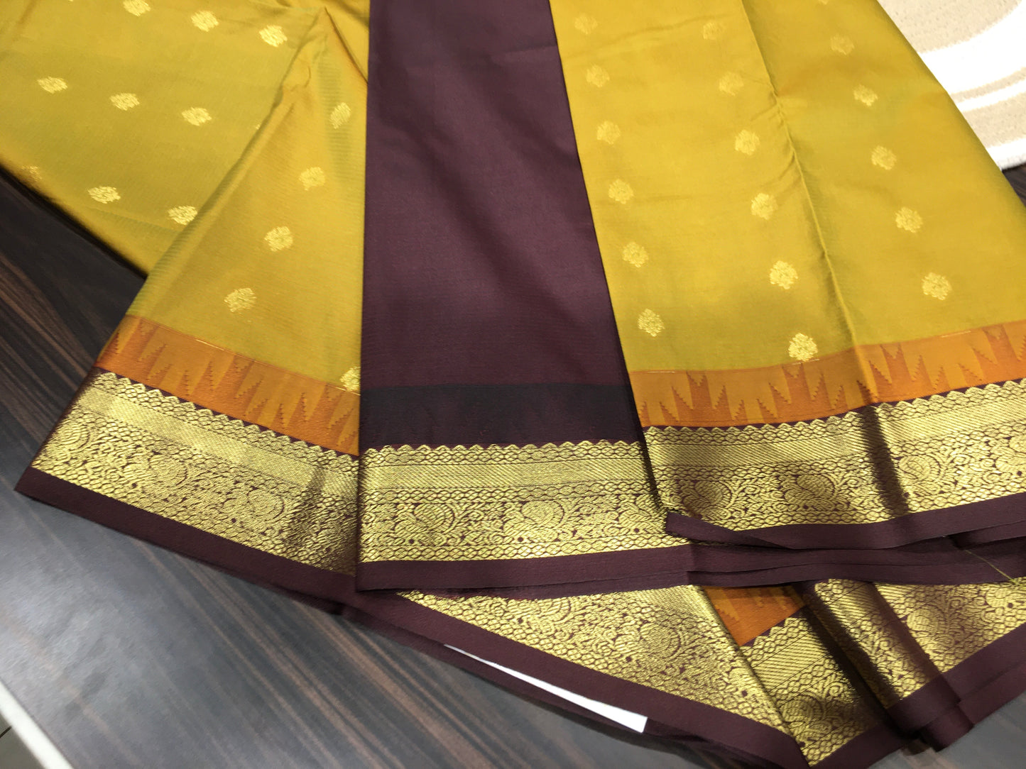 Semi Kanchipuram silk