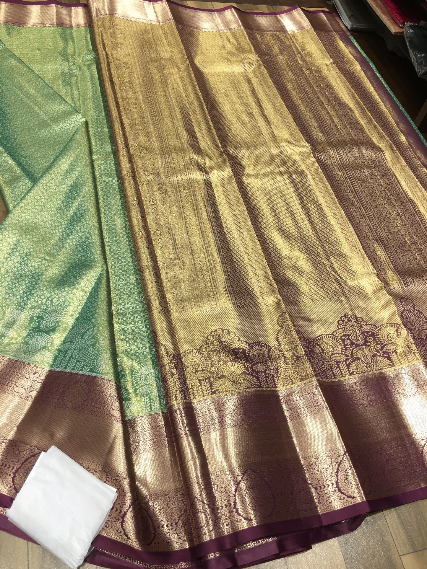 Semi Kanchipuram tissue